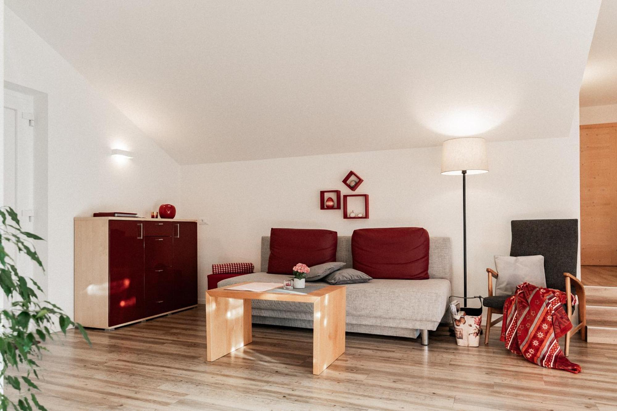 Apartment Niederhaushof Парчинес Екстериор снимка